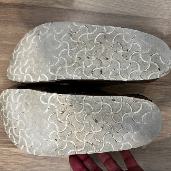 Mauve Birkenstock’s size 38 - Picture 8 of 8